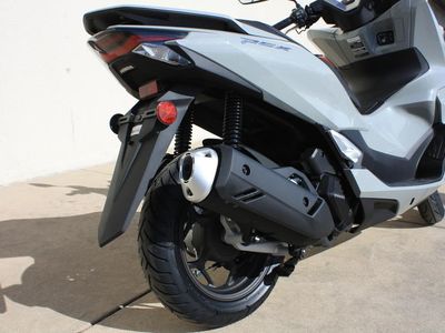 2025 Honda PCX160AS — engine compartment view