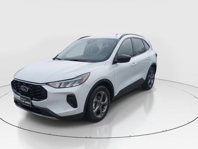 2025 Ford Escape - Photo 3