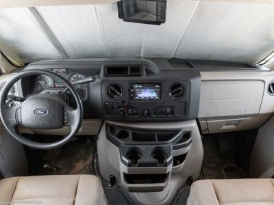 2016 Forest River Sunseeker - Photo 32