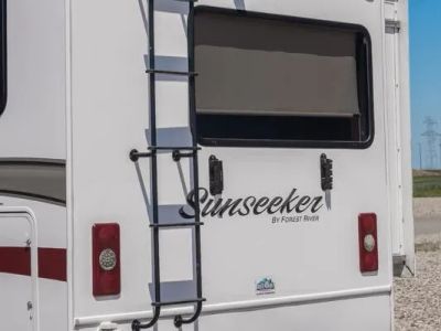 2016 Forest River Sunseeker - Photo 40