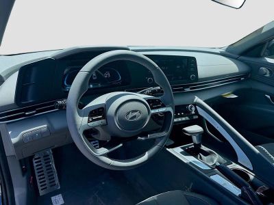 2026 Hyundai ELANTRA — photo 7 view