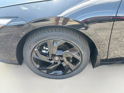 2026 Hyundai ELANTRA — photo 23 view