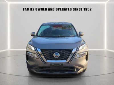 2021 Nissan Rogue — detail view
