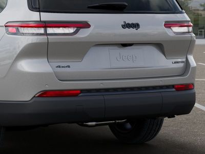 2025 Jeep Grand Cherokee L - Photo 13