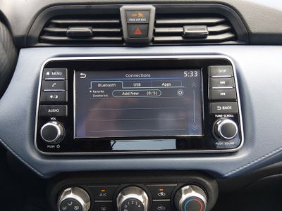 2025 Nissan Versa - Photo 18