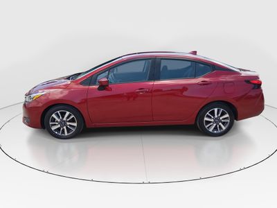 2025 Nissan Versa - Photo 4