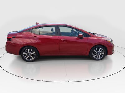 2025 Nissan Versa - Photo 8