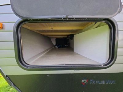 2027 Coachmen RV Catalina Legacy Edition — photo 8 view