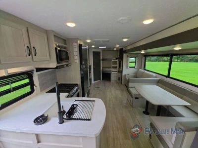 2027 Coachmen RV Catalina Legacy Edition — photo 16 view