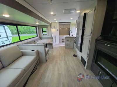2027 Coachmen RV Catalina Legacy Edition — photo 11 view