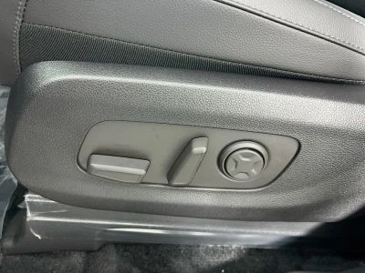 2026 Kia Carnival — photo 13 view