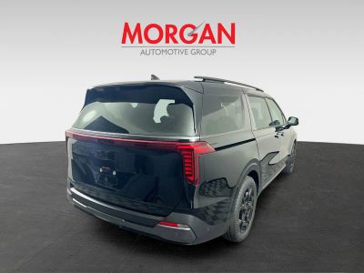 2026 Kia Carnival — side profile view