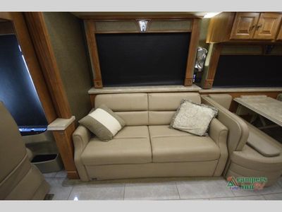 2017 Tiffin Motorhomes Phaeton - Photo 27
