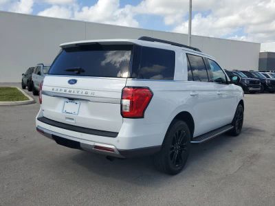 2022 Ford Expedition — detail view