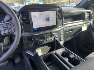 2026 Ford F-150 — photo 16 view