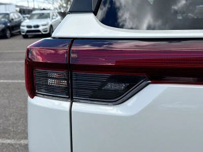 2026 Subaru Outback — photo 10 view