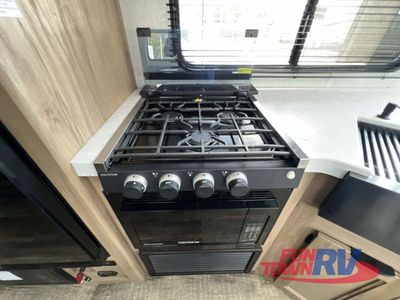 2024 Forest River RV Cherokee Grey Wolf - Photo 28