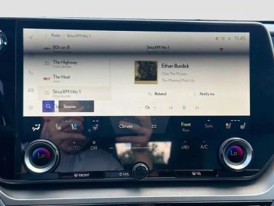 2026 Lexus TX — photo 34 view