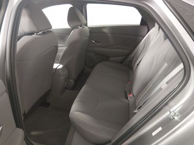 2024 Hyundai Elantra — photo 21 view
