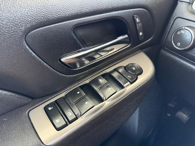 2012 Chevrolet Tahoe - Photo 25