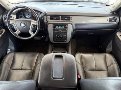 2012 Chevrolet Tahoe - Photo 17