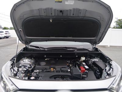 2024 Toyota RAV4 - Photo 9