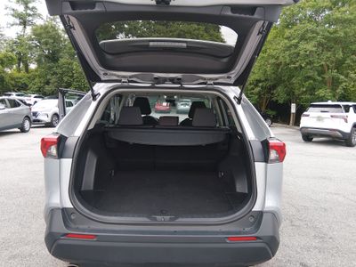 2024 Toyota RAV4 - Photo 11