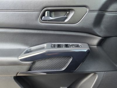 2025 Nissan Pathfinder - Photo 15