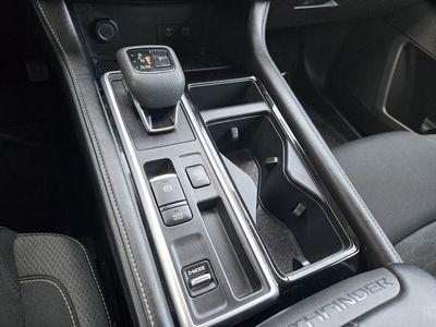 2025 Nissan Pathfinder - Photo 14