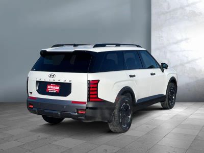 2026 Hyundai Palisade — engine compartment view