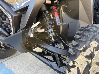 2025 Polaris RZR Pro R Ultimate - Photo 13