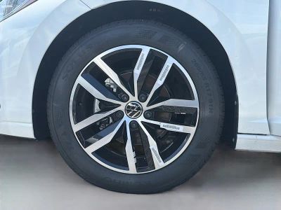 2026 Volkswagen Jetta — photo 27 view