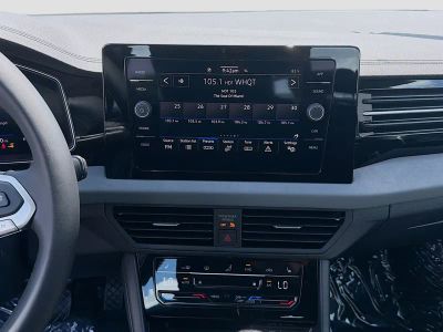 2026 Volkswagen Jetta — photo 12 view