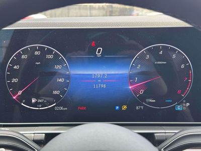 2025 Mercedes-Benz GLE - Photo 3