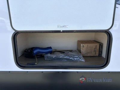 2027 Forest River RV Vengeance Rogue Armored — photo 14 view