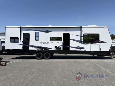 2027 Forest River RV Vengeance Rogue Armored — photo 10 view