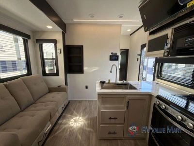 2027 Forest River RV Vengeance Rogue Armored — photo 23 view