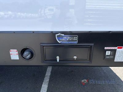 2027 Forest River RV Vengeance Rogue Armored — photo 15 view