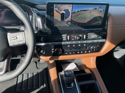 2026 Nissan Pathfinder - Photo 12