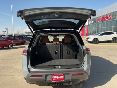 2026 Nissan Pathfinder - Photo 17