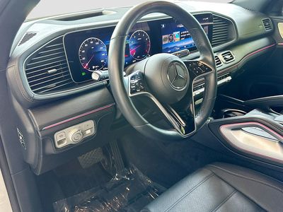 2025 Mercedes-Benz GLE - Photo 9