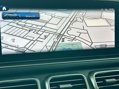 2025 Mercedes-Benz GLE - Photo 13