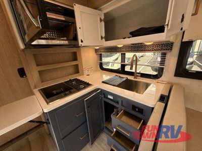 2026 Thor Motor Coach Quantum - Photo 29