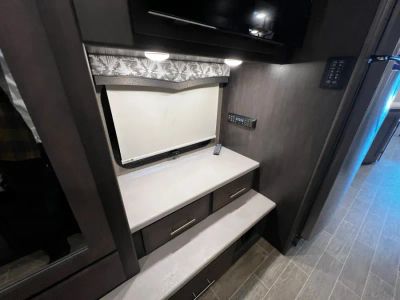 2022 Thor Motor Coach OMNI — photo 22 view