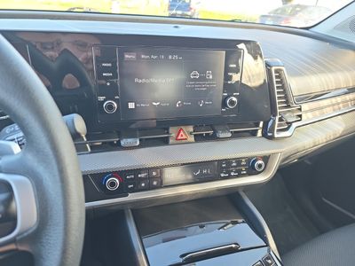 2023 Kia Sportage Hybrid — photo 11 view