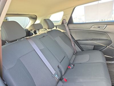 2023 Kia Sportage Hybrid — photo 14 view