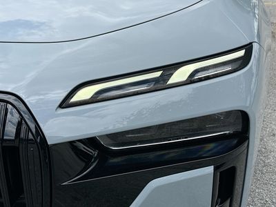 2023 BMW 7 Series — photo 32 view