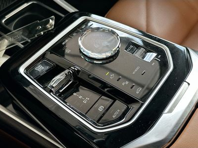 2023 BMW 7 Series — photo 17 view