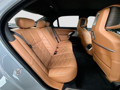 2023 BMW 7 Series — photo 29 view