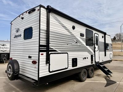 2026 Jayco Jay Flight SLX - Photo 3